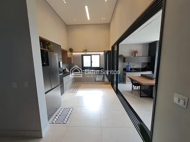 Casa 3 quartos e 3 banheiros, à venda, no bairro Condominio Recanto das Águas em Nova Odessa