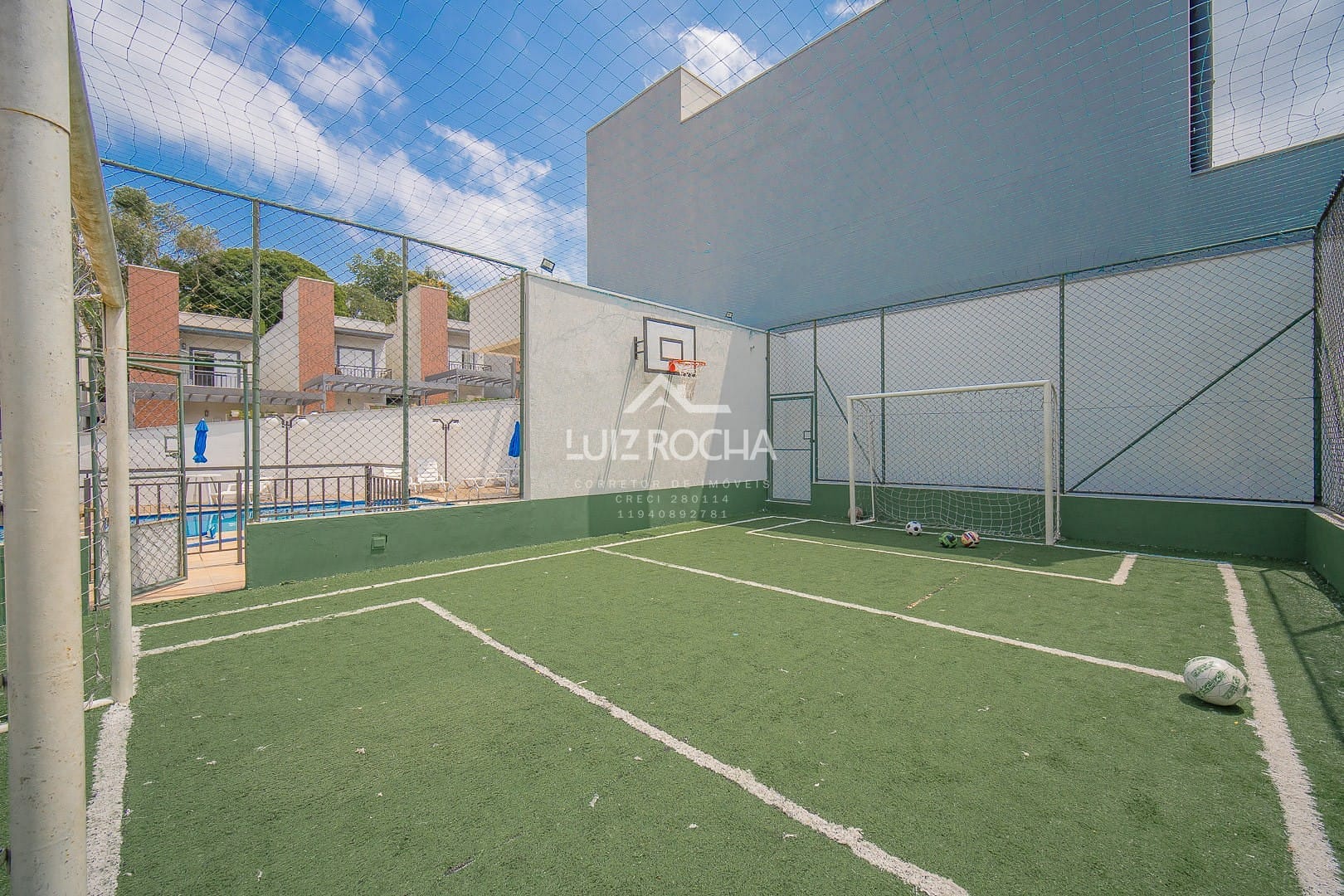 Casa à venda com 3 quartos, 105m² - Foto 33