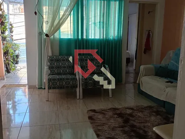 Casa 5 quartos e 3 banheiros, à venda, no bairro Vila Independência em Mauá