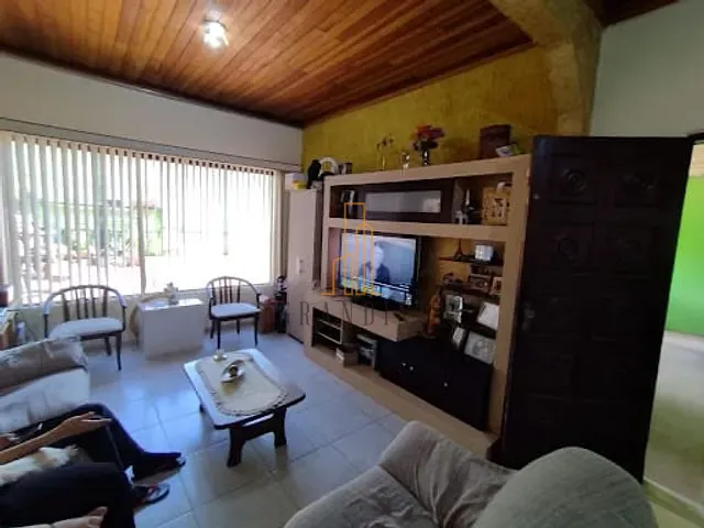 Casa com 250m² 2 quartos e 1 banheiro, à venda, no bairro Vila Curuçá em Santo André