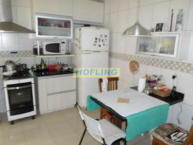 Casa com 270m² 2 quartos e 1 banheiro, à venda, no bairro Centro em Rio Claro