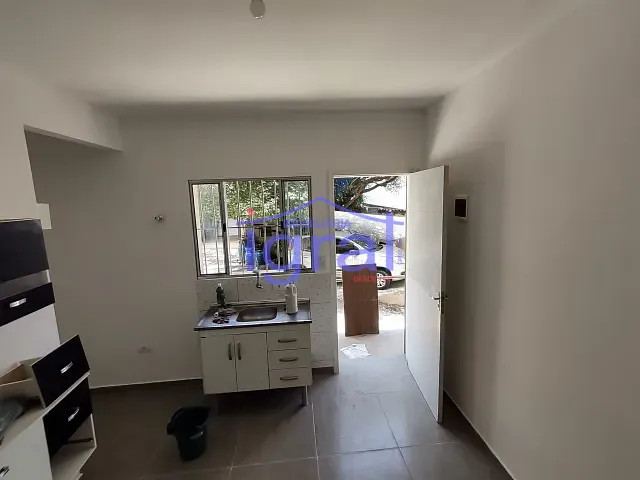 Casa 1 quarto e 1 banheiro, para alugar, no bairro Jabaquara em São Paulo