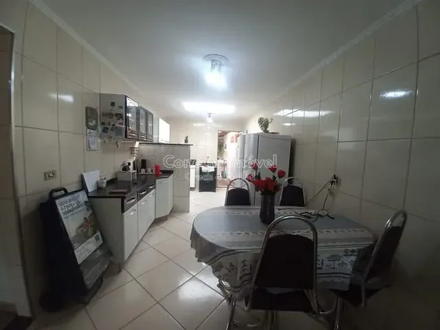 Casa com 366m² 4 quartos e 2 banheiros, à venda, no bairro Parque Orlando Correa Barbosa em Artur Nogueira