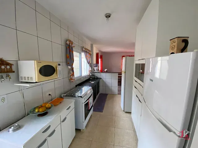 Casa 3 quartos e 2 banheiros, à venda, no bairro Bopiranga em Itanhaém