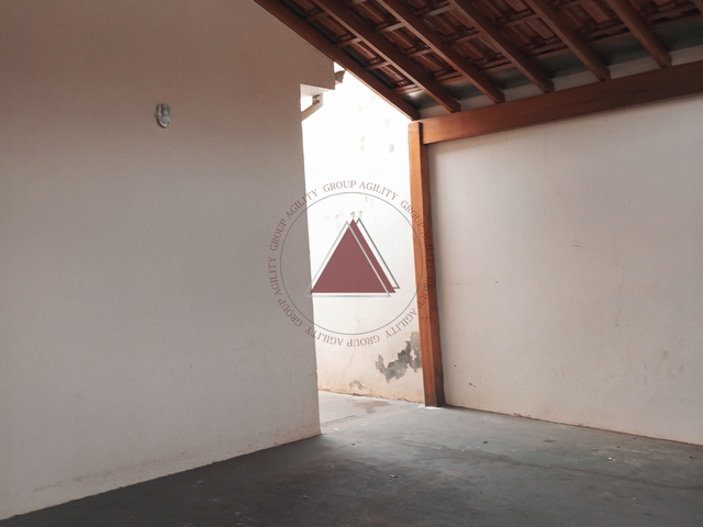 Casa com 144m² 2 quartos e 1 banheiro, à venda, no bairro Vila Imperador em Franca