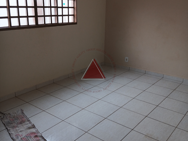 Casa com 144m² 2 quartos e 1 banheiro, à venda, no bairro Vila Imperador em Franca