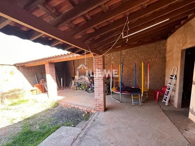 Casa com 255m² 2 quartos e 1 banheiro, à venda, no bairro Residencial Carlito Quilici em Mococa