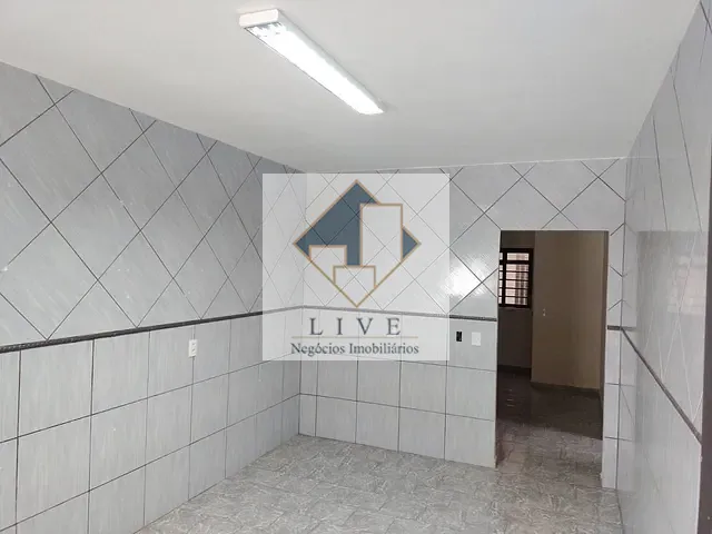 Casa com 292m² 2 quartos e 1 banheiro, à venda, no bairro Centro em Ipeúna