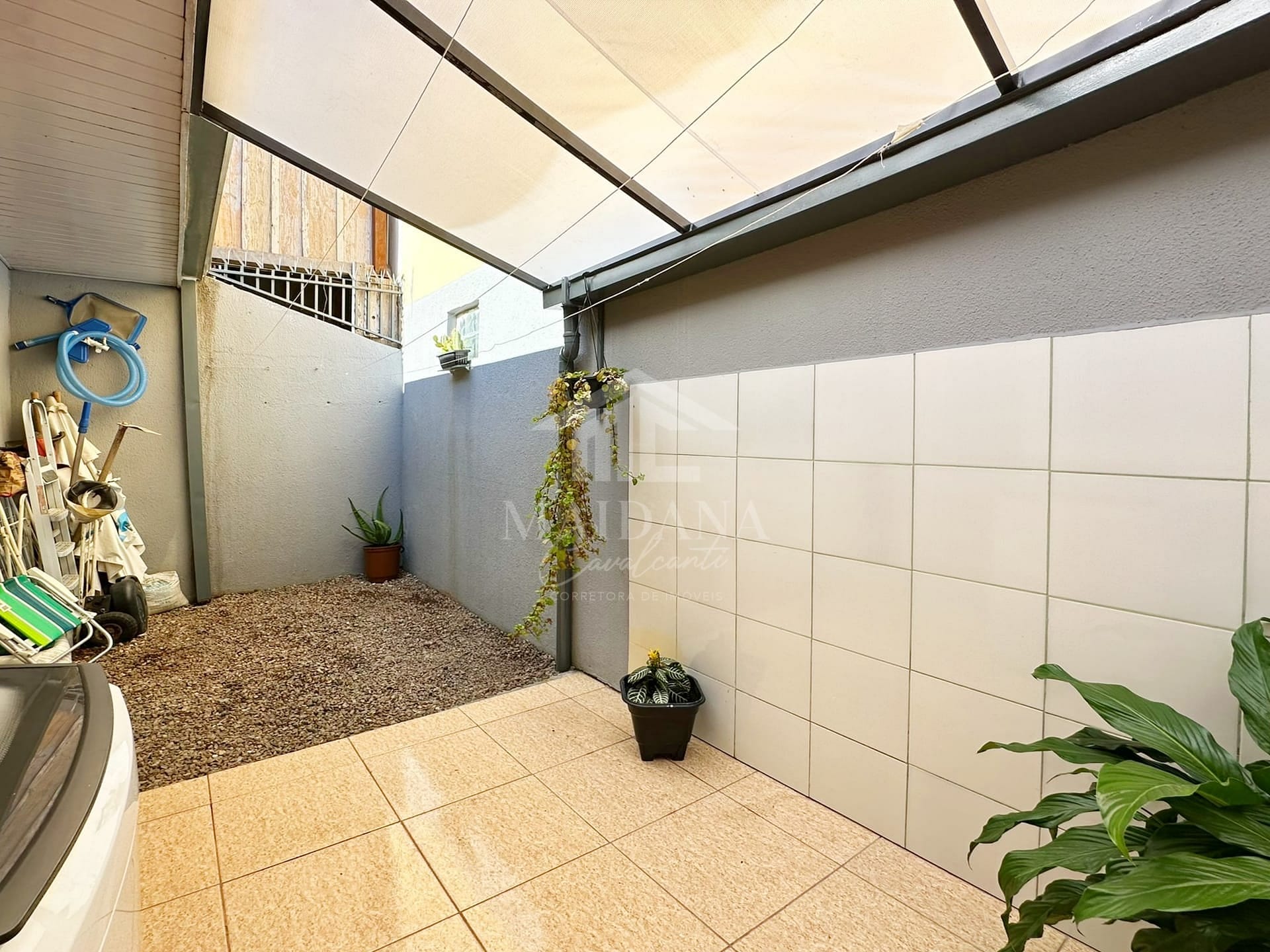 Casa à venda com 2 quartos, 75m² - Foto 31