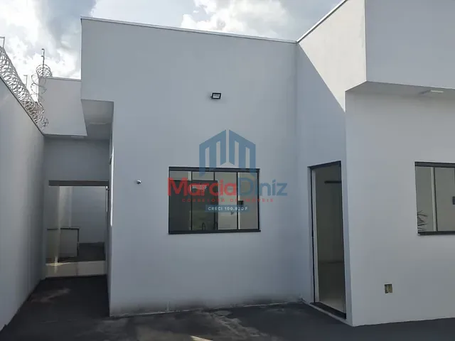 Casa com 200m² 3 quartos e 2 banheiros, à venda, no bairro Residencial e Comercial São Jorge em São Joaquim da Barra