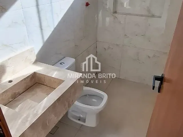 Casa 3 quartos e 2 banheiros, à venda, no bairro Setor Central em Aparecida de Goiânia
