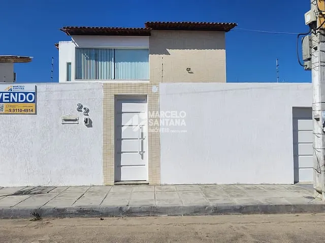Casa com 300m² 3 quartos e 3 banheiros, à venda, no bairro Candeias em Vitória da Conquista