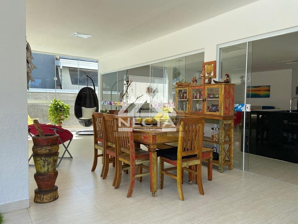 Casa, 4 quartos, 353 m² - Foto 36