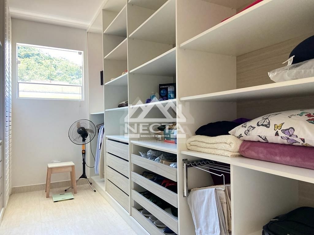 Casa, 4 quartos, 353 m² - Foto 86