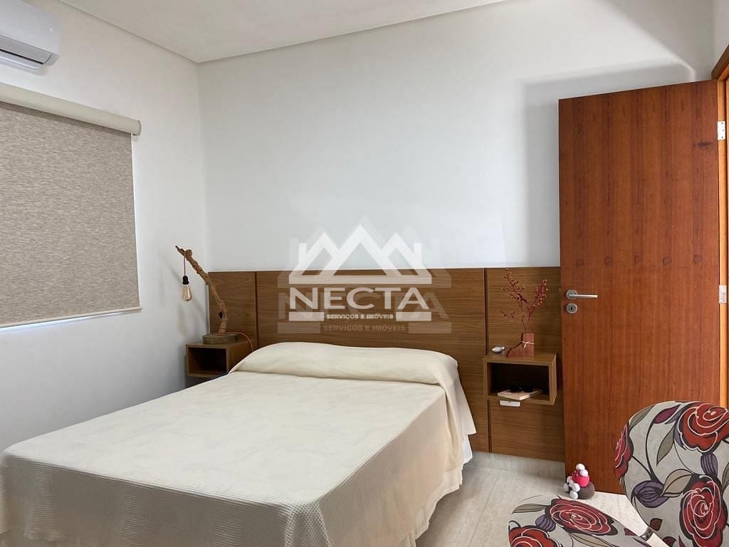 Casa, 4 quartos, 353 m² - Foto 47