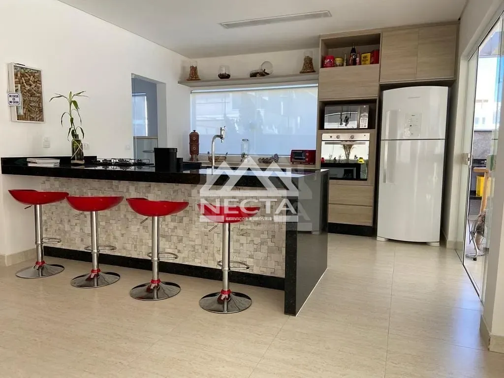 Casa, 4 quartos, 353 m² - Foto 21