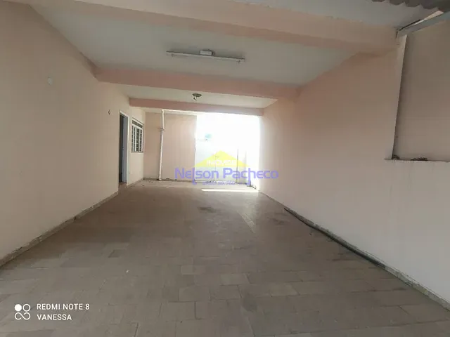 Casa com 279m² 3 quartos e 2 banheiros, à venda, no bairro Centro em Capivari