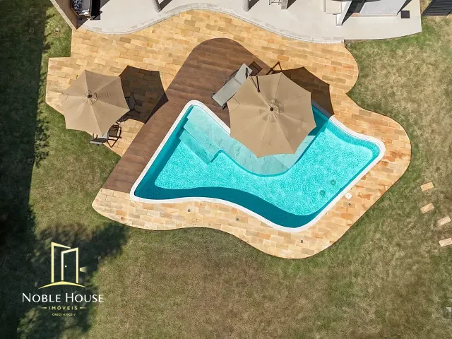 Casa com 800m² 3 quartos e 5 banheiros, à venda, no bairro Monte Alegre em Vinhedo