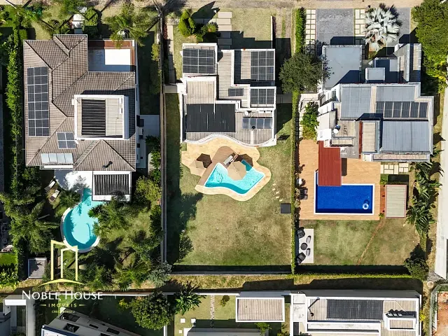 Casa com 800m² 3 quartos e 5 banheiros, à venda, no bairro Monte Alegre em Vinhedo
