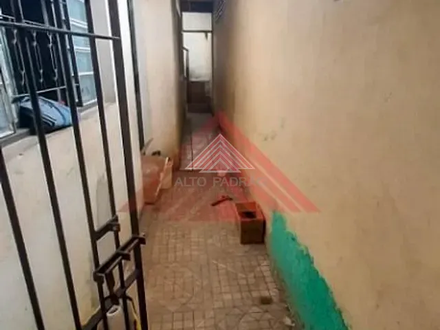 Casa com 204m² 4 quartos e 3 banheiros, à venda, no bairro Jardim Itapark Velho em Mauá