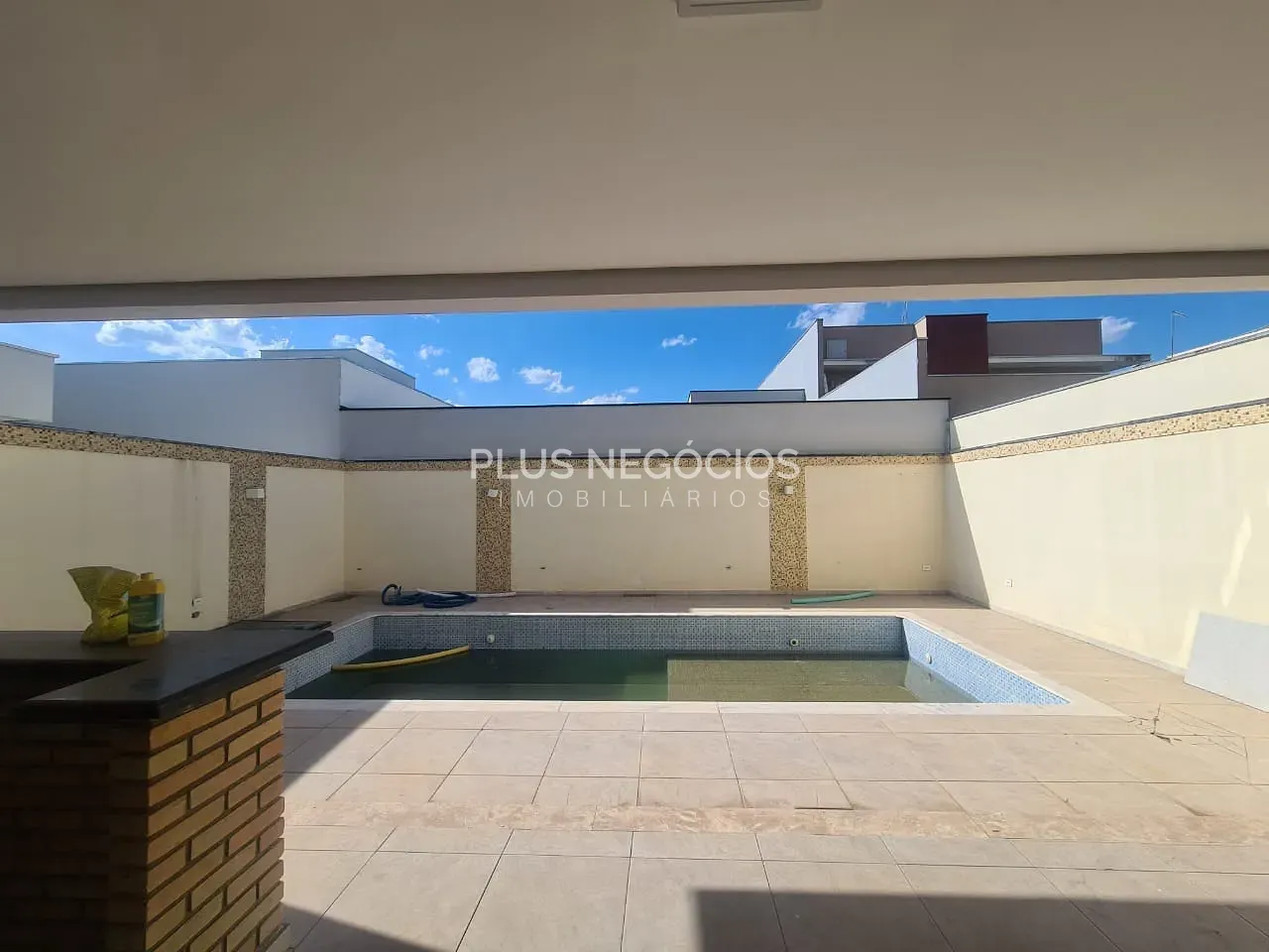 Casa, 3 quartos, 220 m² - Foto 2