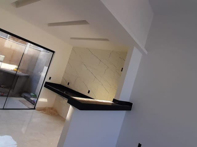 Casa 3 quartos e 2 banheiros, à venda, no bairro Cidade Praiana em Rio das Ostras