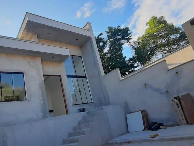Casa 3 quartos e 2 banheiros, à venda, no bairro Cidade Praiana em Rio das Ostras