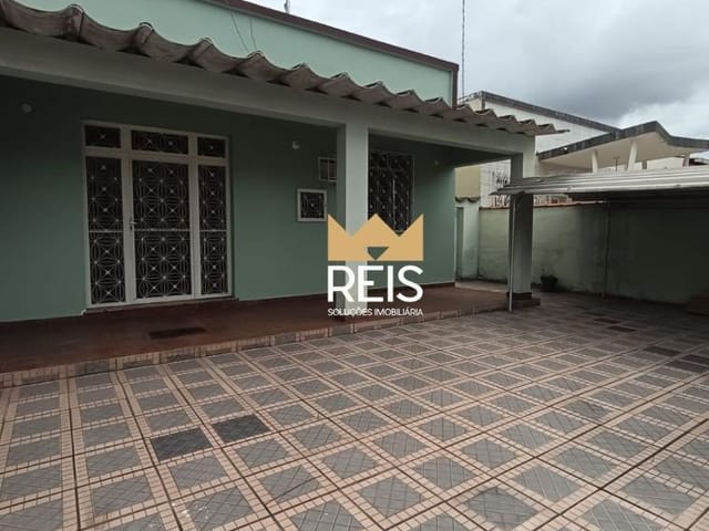 Casa com 250m² 3 quartos e 2 banheiros, à venda, no bairro Bangu em Rio de Janeiro