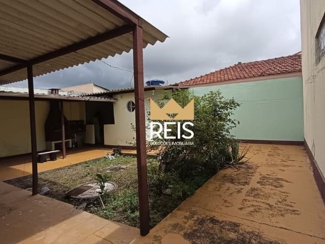 Casa com 250m² 3 quartos e 2 banheiros, à venda, no bairro Bangu em Rio de Janeiro