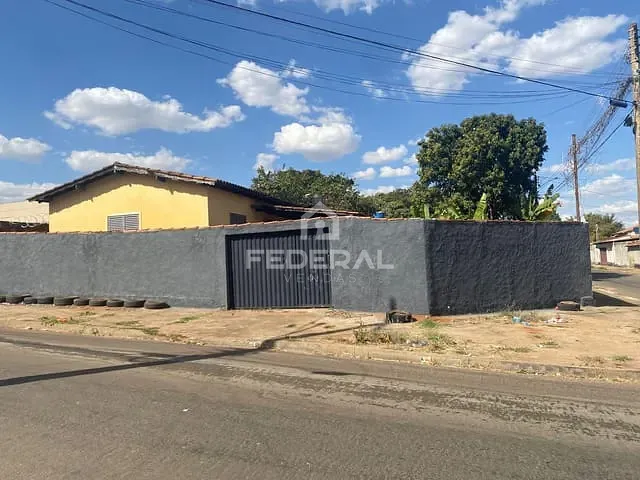 Casa 2 quartos e 2 banheiros, à venda, no bairro Cidade Livre em Aparecida de Goiânia