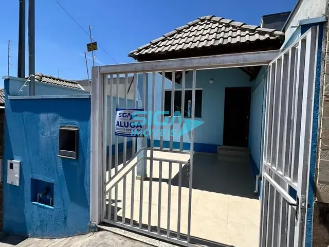 Casa com 170m² 2 quartos e 2 banheiros, para alugar, no bairro Parque Real em Pouso Alegre