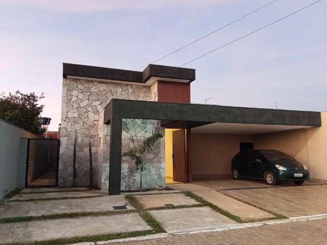 Casa com 400m² 3 quartos e 5 banheiros, à venda, no bairro Ponte Alta Norte (Gama) em Brasília