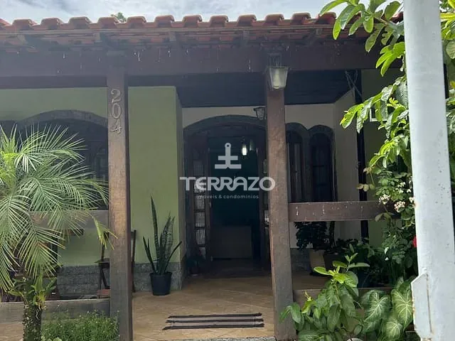 Casa 3 quartos e 3 banheiros, à venda, no bairro Casa de Pedra em Volta Redonda