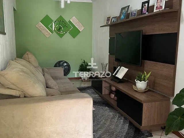 Casa 3 quartos e 3 banheiros, à venda, no bairro Casa de Pedra em Volta Redonda