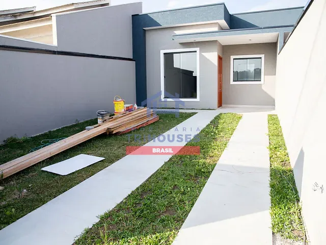 Casa com 180m² 3 quartos e 1 banheiro, à venda, no bairro Barro Preto em São José dos Pinhais