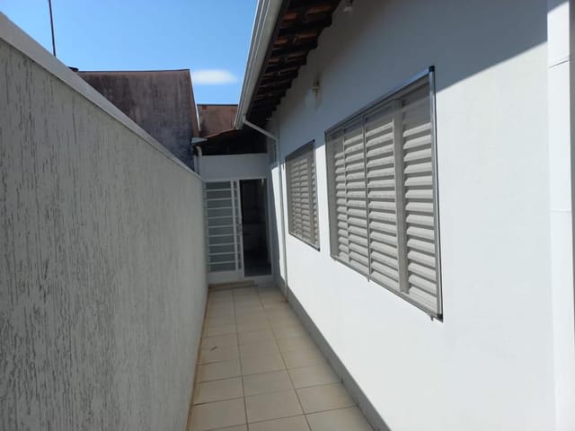 Casa com 150m² 2 quartos e 2 banheiros, à venda, no bairro Jardim Santo André em São João da Boa Vista