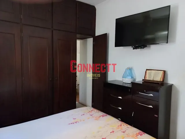 Casa com 200m² 4 quartos e 3 banheiros, à venda, no bairro Jardim Castelo Branco em Ribeirão Preto