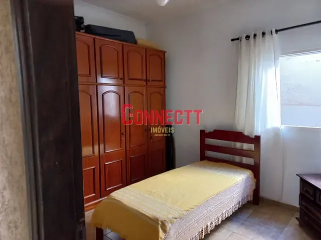Casa com 200m² 4 quartos e 3 banheiros, à venda, no bairro Jardim Castelo Branco em Ribeirão Preto