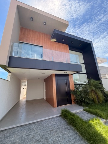 Casa com 160m² 3 quartos e 3 banheiros, à venda, no bairro Parque Tarcisio Miranda em Campos dos Goytacazes