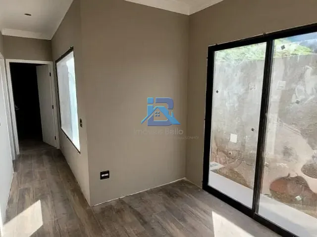 Casa com 500m² 3 quartos e 2 banheiros, à venda, no bairro Santa Cruz em Itatiba