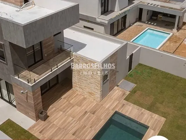 Casa com 450m² 4 quartos e 6 banheiros, à venda, no bairro Alphaville em Barra dos Coqueiros