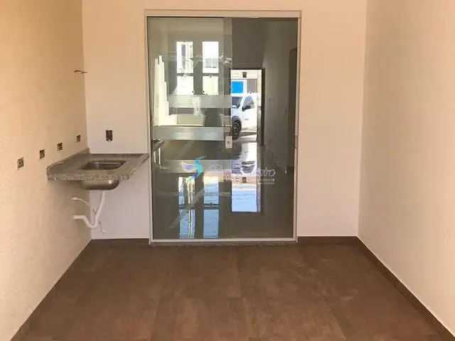 Casa com 200m² 3 quartos e 2 banheiros, à venda, no bairro Residencial Jardins da Catalunha em Atibaia