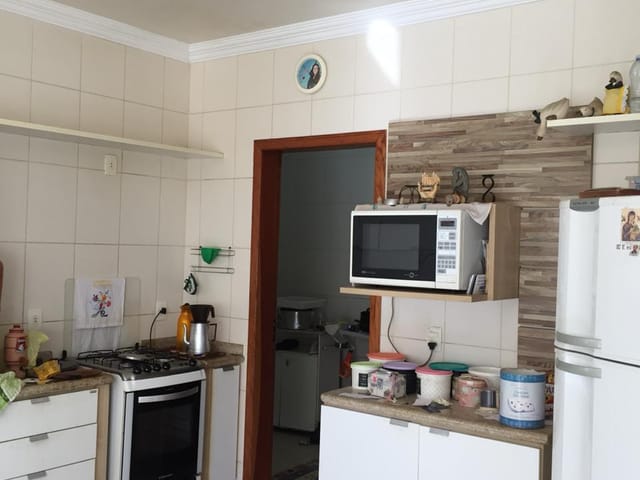 Casa com 145m² 3 quartos e 1 banheiro, à venda, no bairro Orfãs em Ponta Grossa