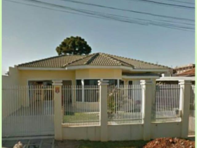 Casa com 145m² 3 quartos e 1 banheiro, à venda, no bairro Orfãs em Ponta Grossa