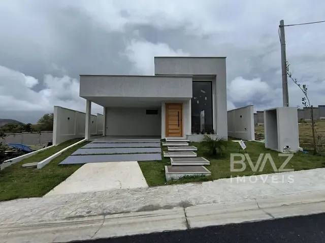 Casa com 252m² 3 quartos e 2 banheiros, à venda, no bairro Vivamar (Tamoios) em Cabo Frio