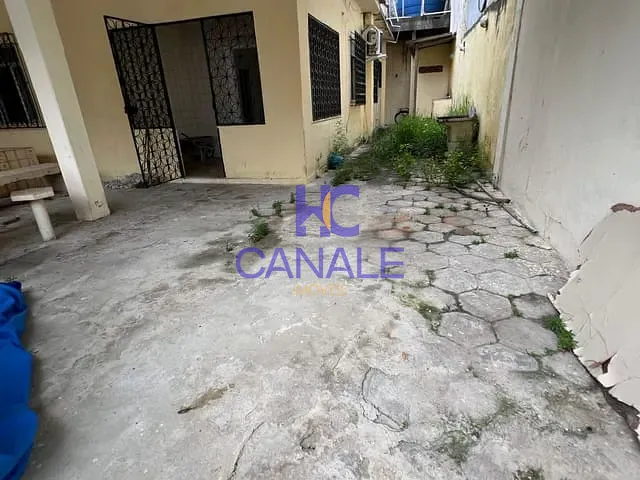 Casa 2 quartos e 1 banheiro, à venda, no bairro Sepetiba em Rio de Janeiro