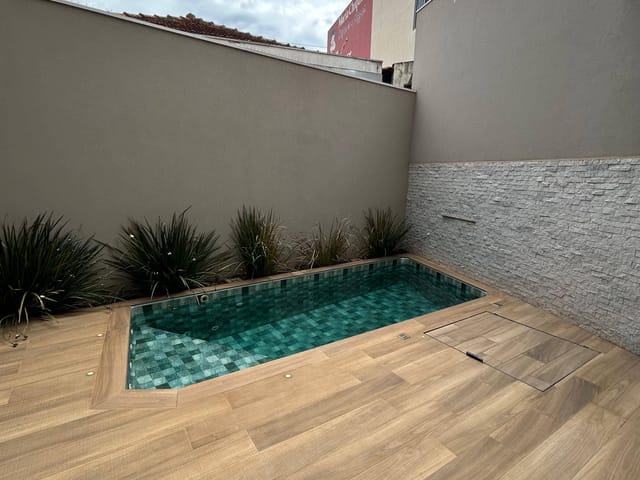 Casa 3 quartos e 4 banheiros, à venda, no bairro Centro em Franca