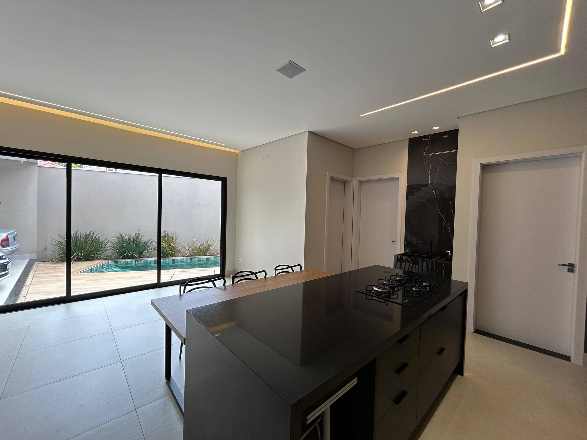 Casa, 3 quartos, 200 m² - Foto 2