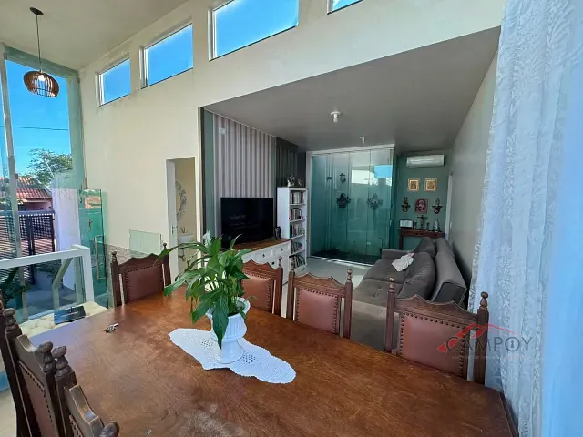 Casa 3 quartos e 2 banheiros, à venda, no bairro Residencial Araucária em Apucarana