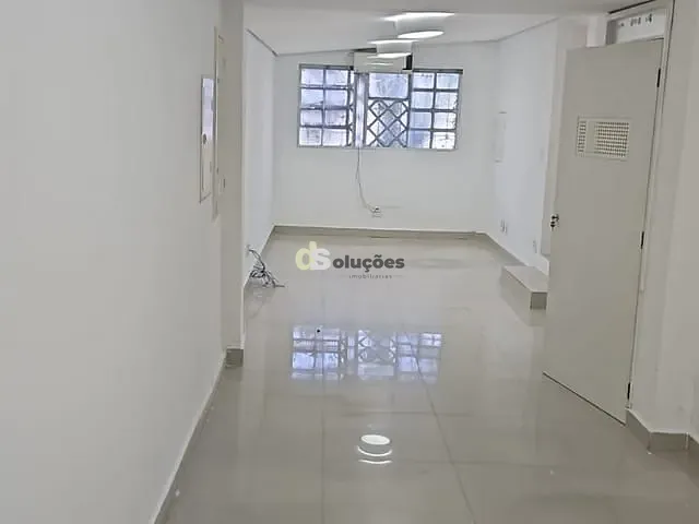 Casa com 244m², à venda ou para alugar, no bairro Jardim Paulista em São Paulo